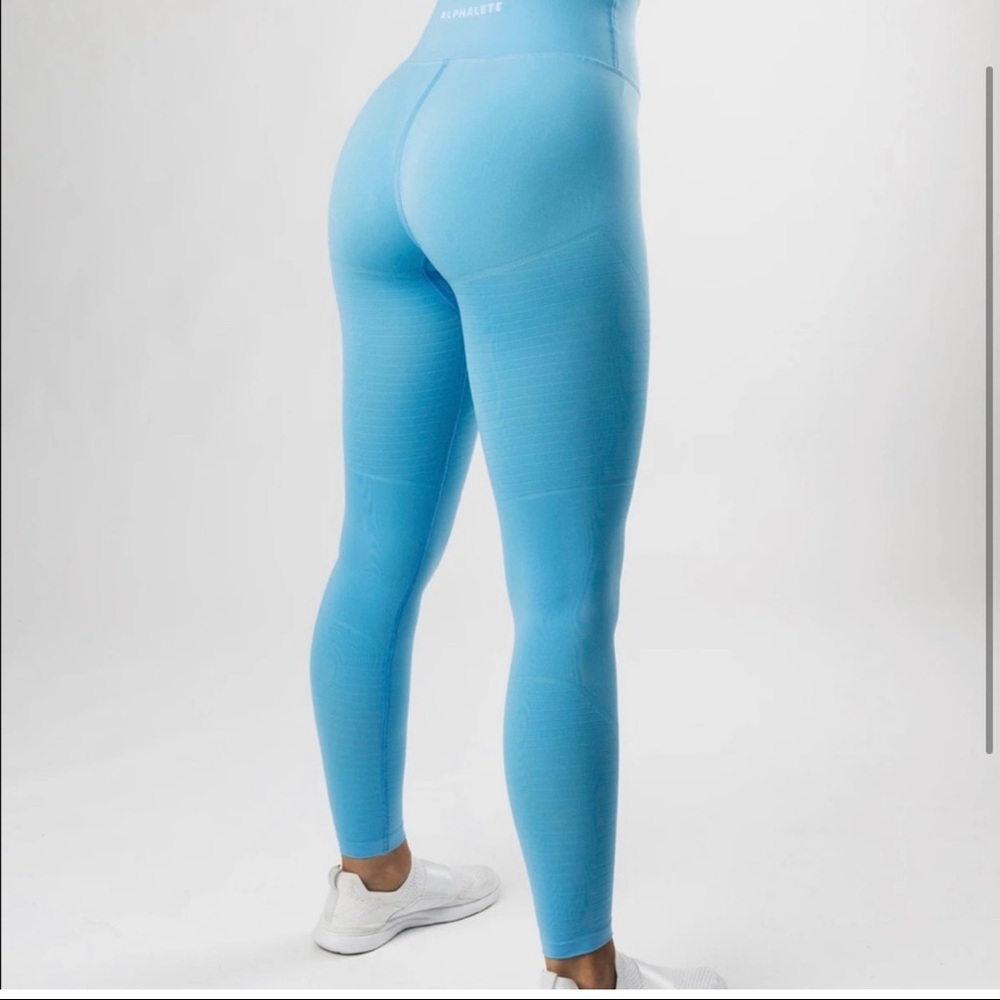 Alphalete Revival R6 Leggings - Cayman Blue & matching Revival Vault Bra